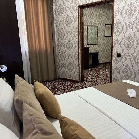 Arda Palace Hotel Tashkent Esterno foto