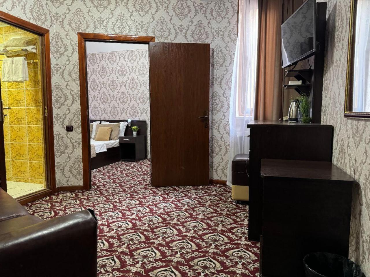 Arda Palace Hotel Tashkent Esterno foto