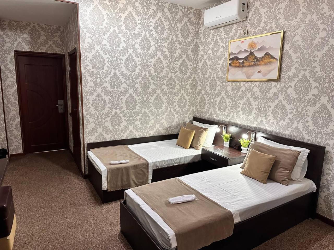 Arda Palace Hotel Tashkent Esterno foto
